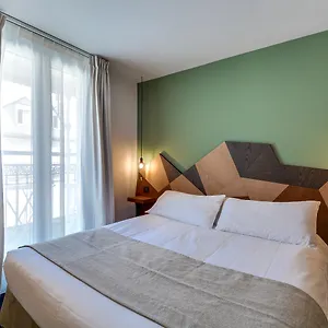 Wit Hotel Parigi